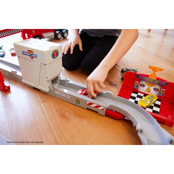 Pista Disney Cars Camion Mack 2 in 1