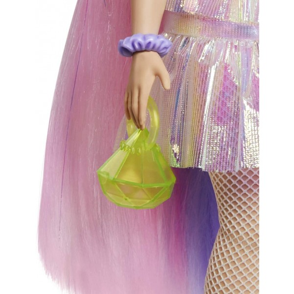 Bambola Barbie Extra N.2 con 15 Accessori