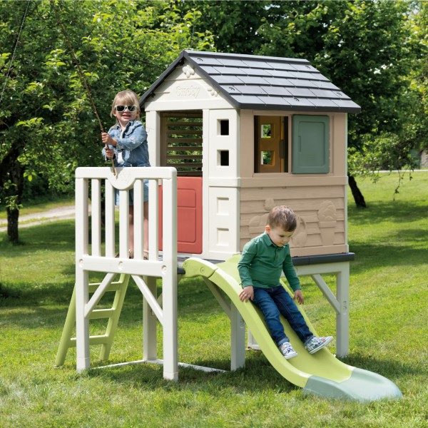 Casetta Smoby su Palafitta Con Scivolo